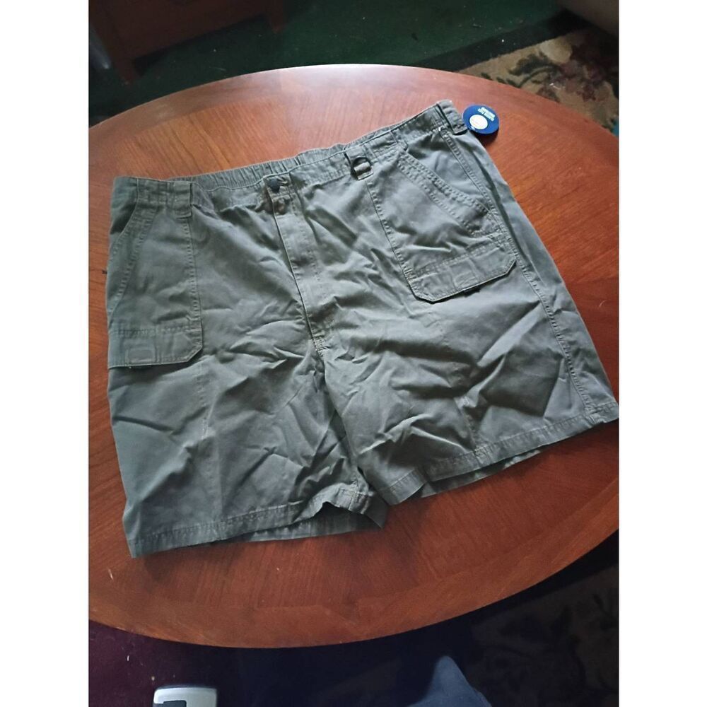 1219 Wrangler Brand Cargo Shorts  Size 48